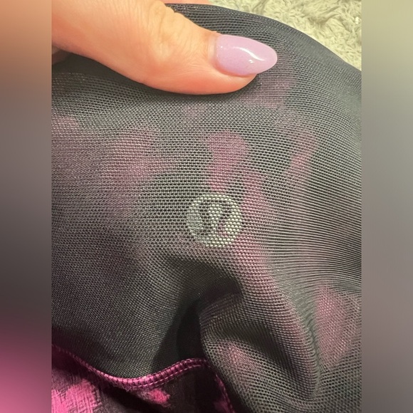 Lululemon Sweaty Endeavor Tight Blooming Pixie Raspberry Black Size 6 - Picture 12 of 16